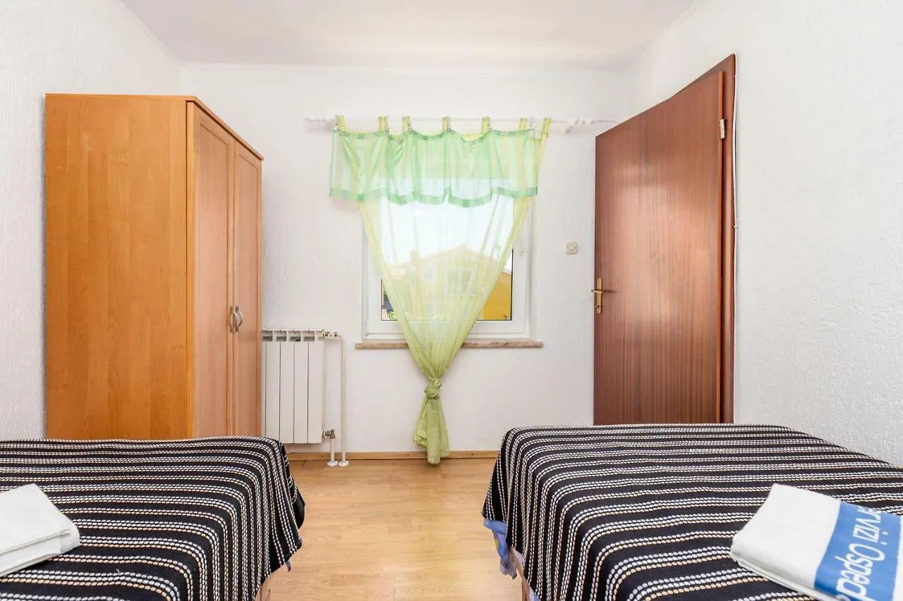 Villa Giani Apartments With Swimming Pool Abbázia
