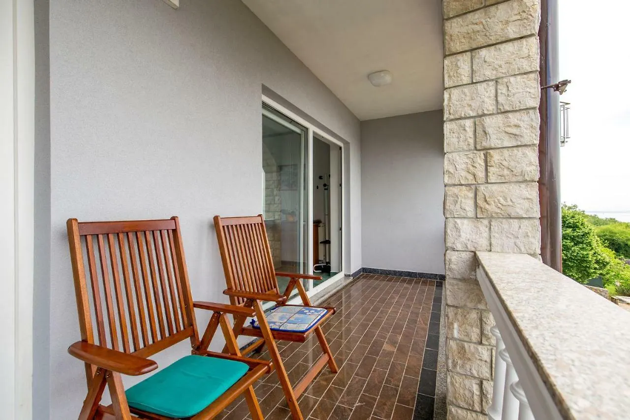 Villa Giani Apartments With Swimming Pool Abbázia